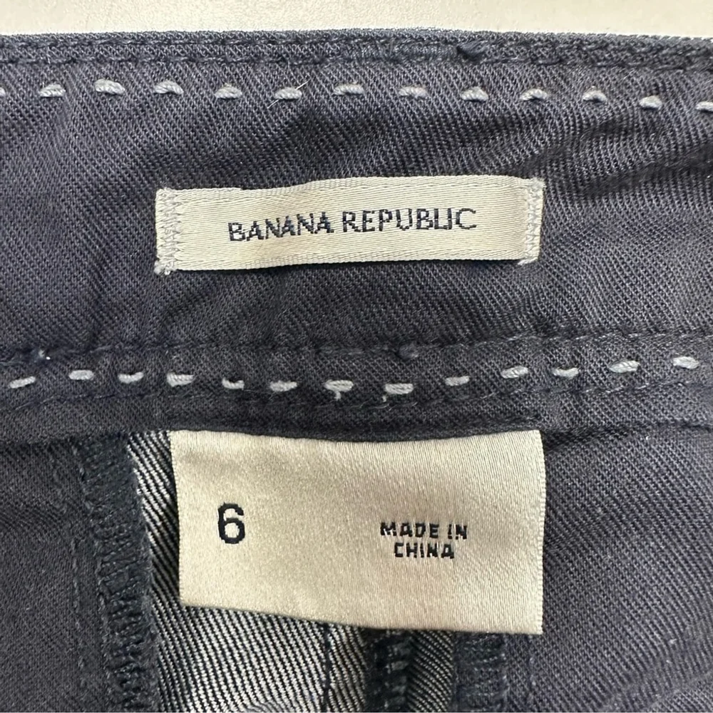 Banana Republic dark wash low rise flare jeans Size 6 wide leg